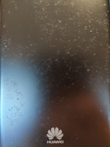 Can you remove these scratches on the plastic cover of the Huawei Y6